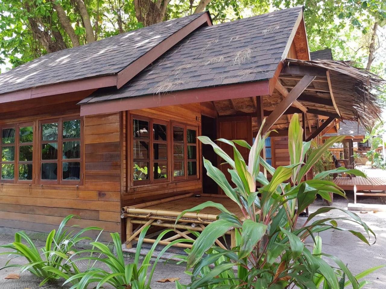 SeaBreeze Deluxe Bungalow,1548096940:JPEG
